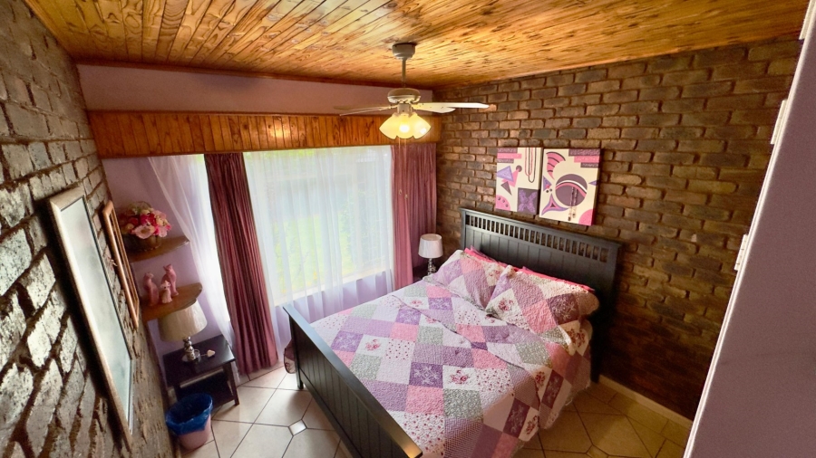 4 Bedroom Property for Sale in Dorandia Gauteng