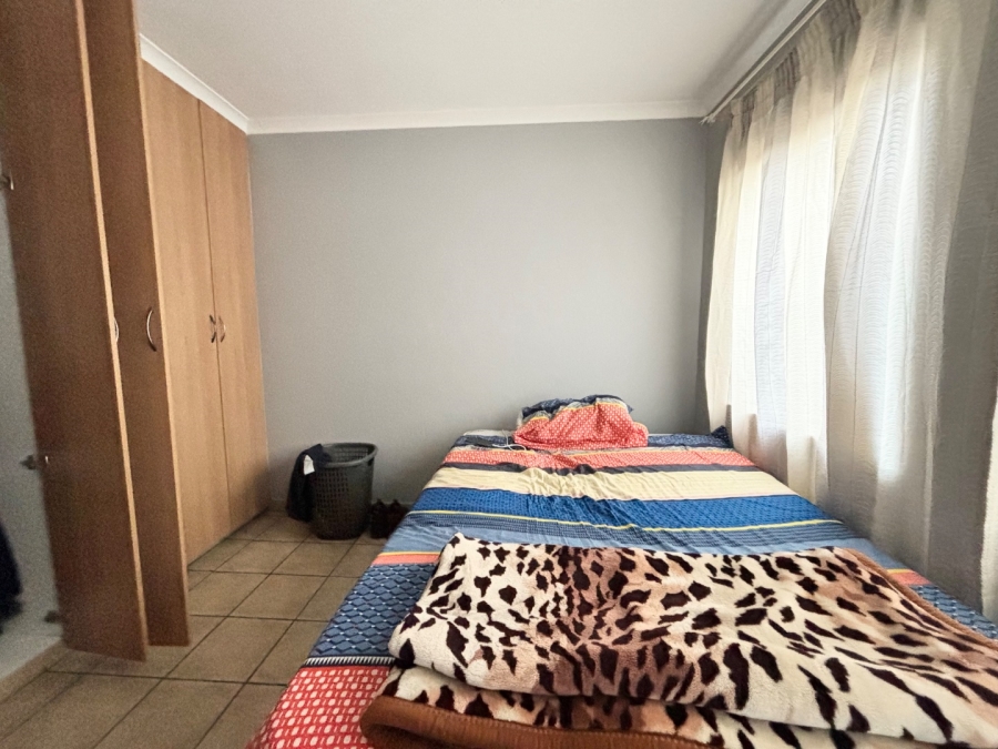 2 Bedroom Property for Sale in Erasmus Gauteng