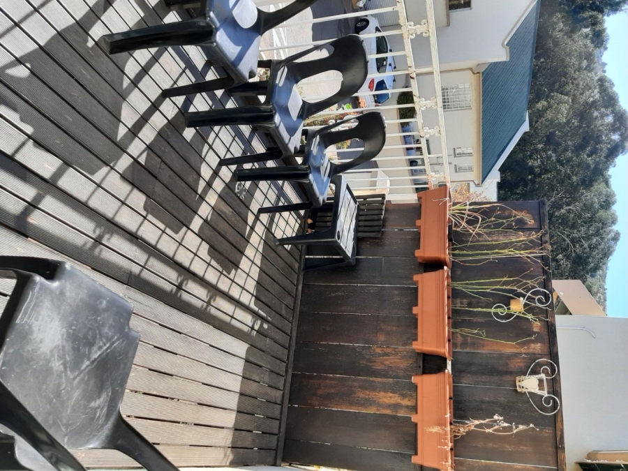 To Let 3 Bedroom Property for Rent in Helderkruin Gauteng