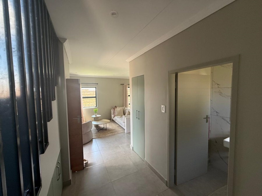 3 Bedroom Property for Sale in Lion Pride Gauteng