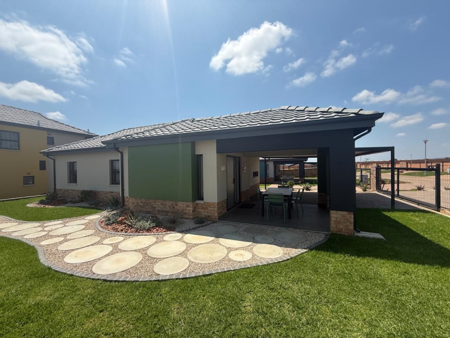 3 Bedroom Property for Sale in Lion Pride Gauteng