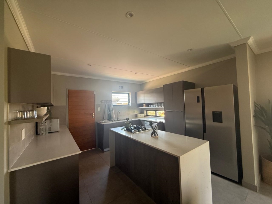 3 Bedroom Property for Sale in Lion Pride Gauteng
