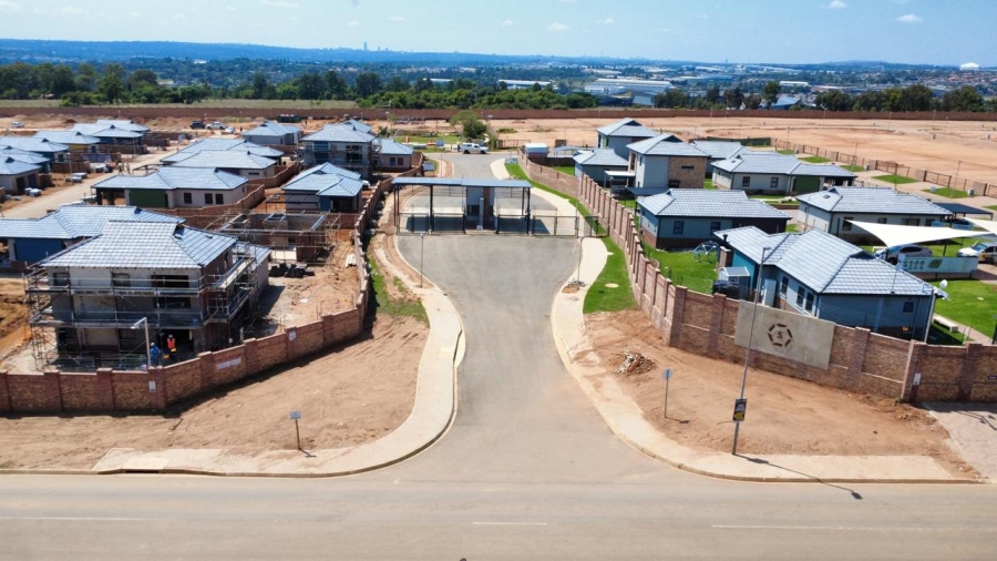 3 Bedroom Property for Sale in Lion Pride Gauteng