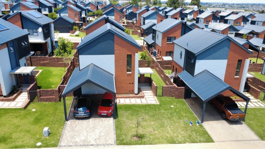 3 Bedroom Property for Sale in North Riding AH Gauteng