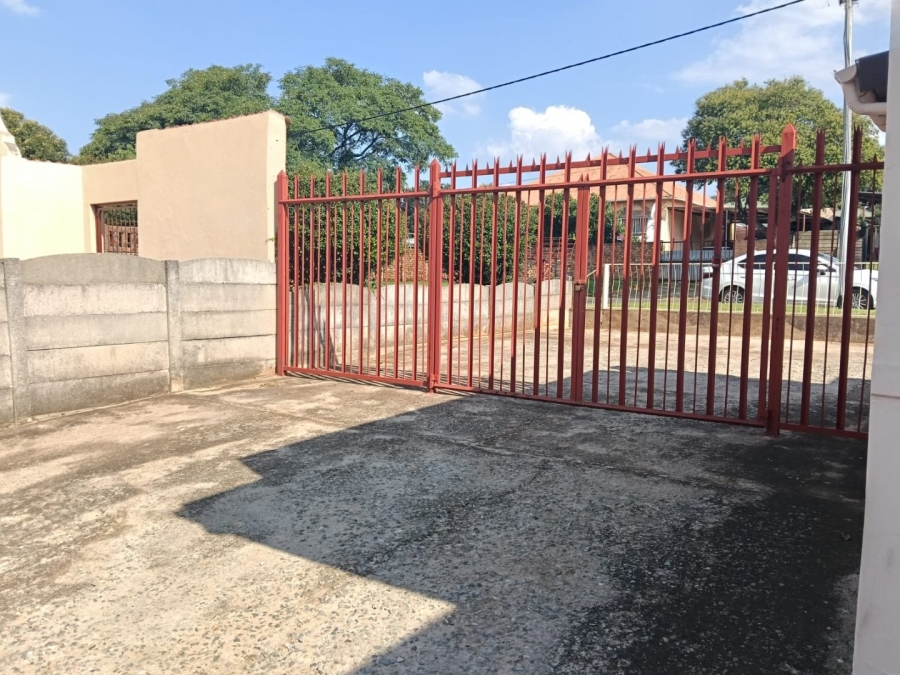 3 Bedroom Property for Sale in Brakpan Central Gauteng