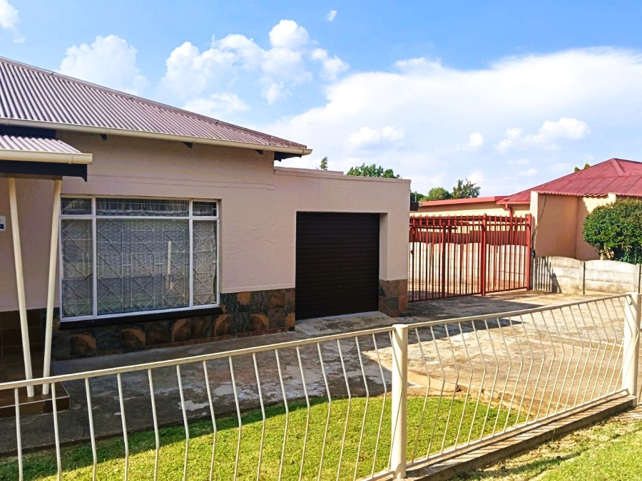 3 Bedroom Property for Sale in Brakpan Central Gauteng