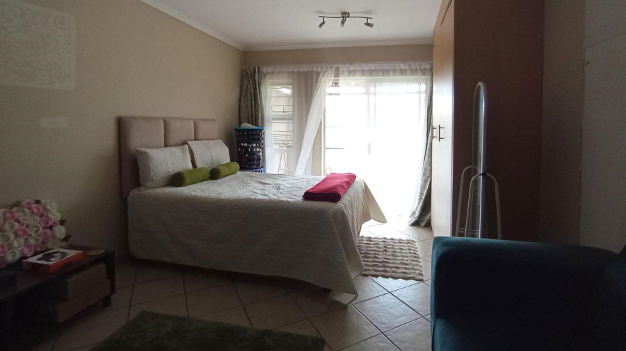 1 Bedroom Property for Sale in Tijger Valley Gauteng