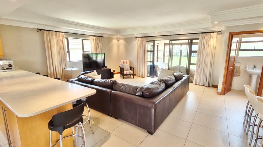 4 Bedroom Property for Sale in Vaal Marina Gauteng