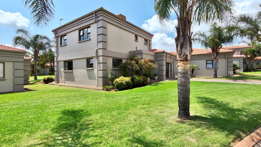4 Bedroom Property for Sale in Vaal Marina Gauteng