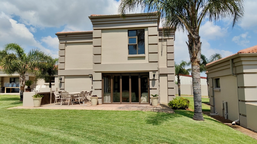 4 Bedroom Property for Sale in Vaal Marina Gauteng