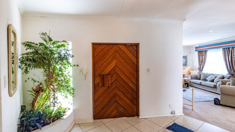 3 Bedroom Property for Sale in Bassonia Gauteng