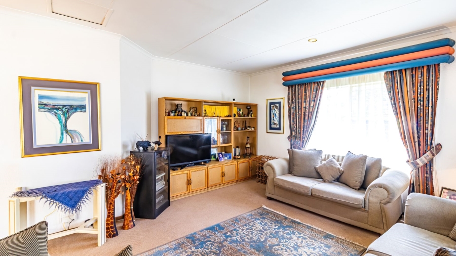 3 Bedroom Property for Sale in Bassonia Gauteng