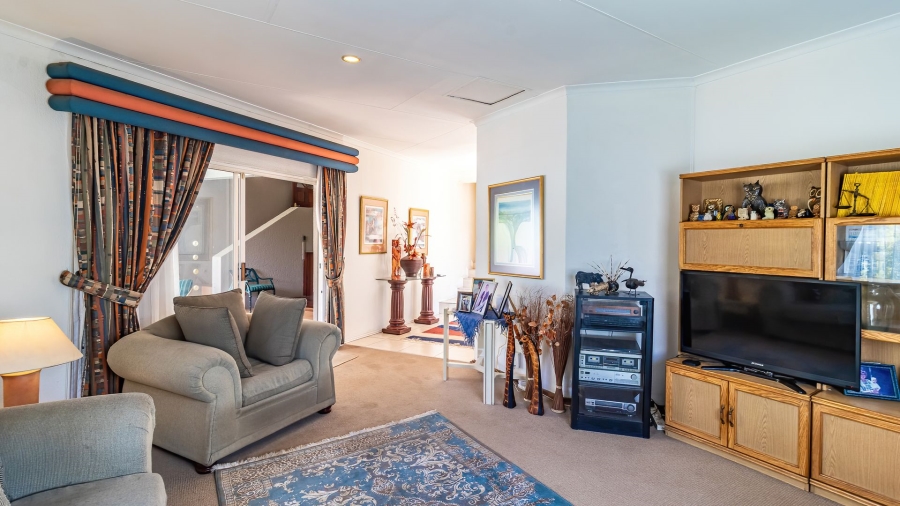 3 Bedroom Property for Sale in Bassonia Gauteng