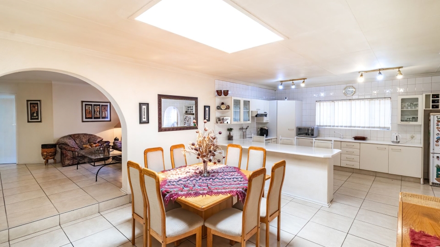 3 Bedroom Property for Sale in Bassonia Gauteng