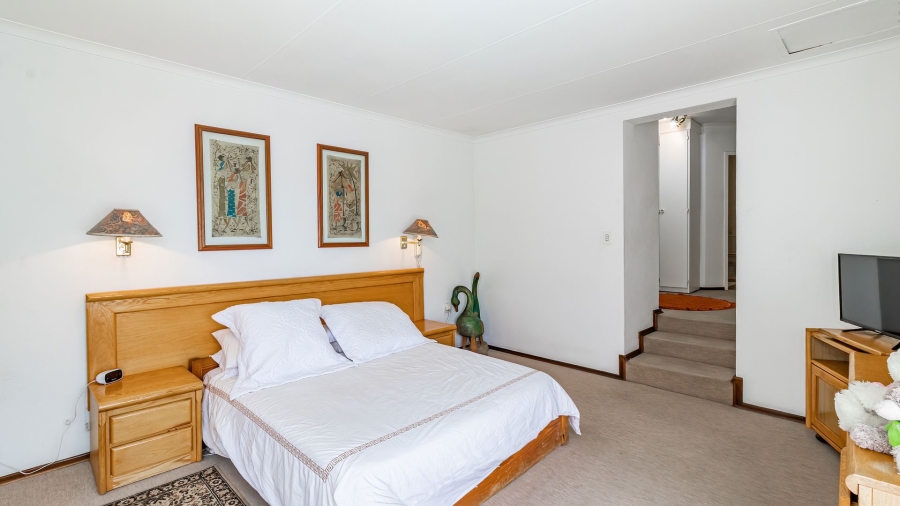 3 Bedroom Property for Sale in Bassonia Gauteng