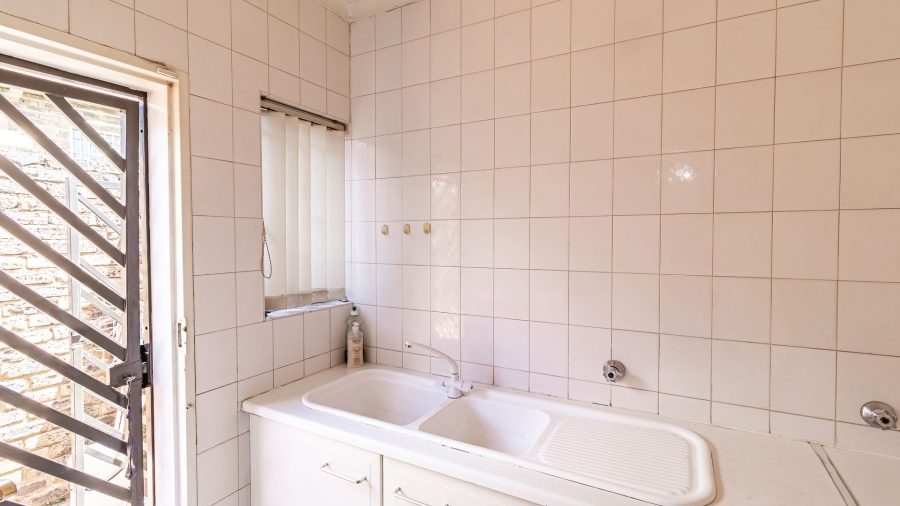 3 Bedroom Property for Sale in Bassonia Gauteng