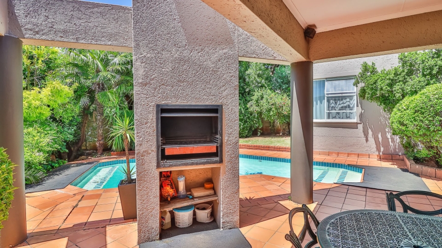 3 Bedroom Property for Sale in Bassonia Gauteng