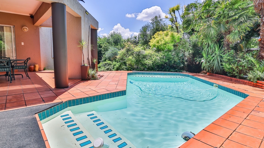 3 Bedroom Property for Sale in Bassonia Gauteng