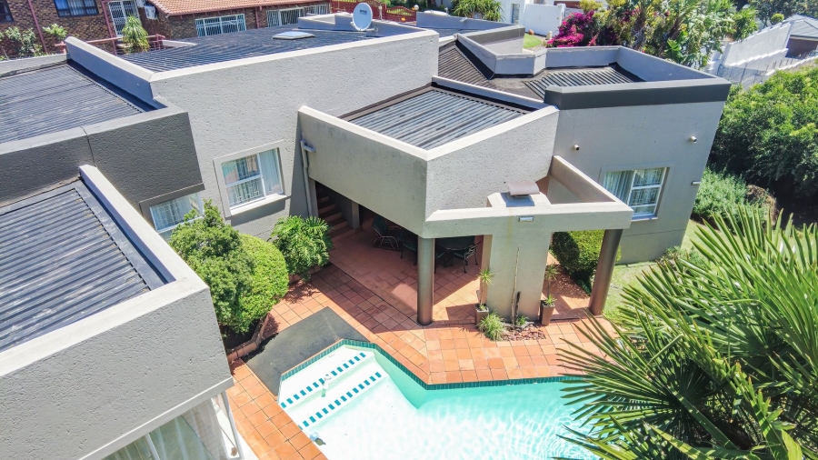 3 Bedroom Property for Sale in Bassonia Gauteng