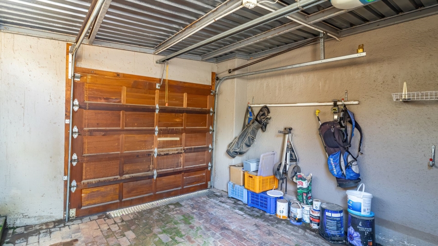 3 Bedroom Property for Sale in Bassonia Gauteng