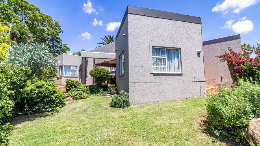 3 Bedroom Property for Sale in Bassonia Gauteng