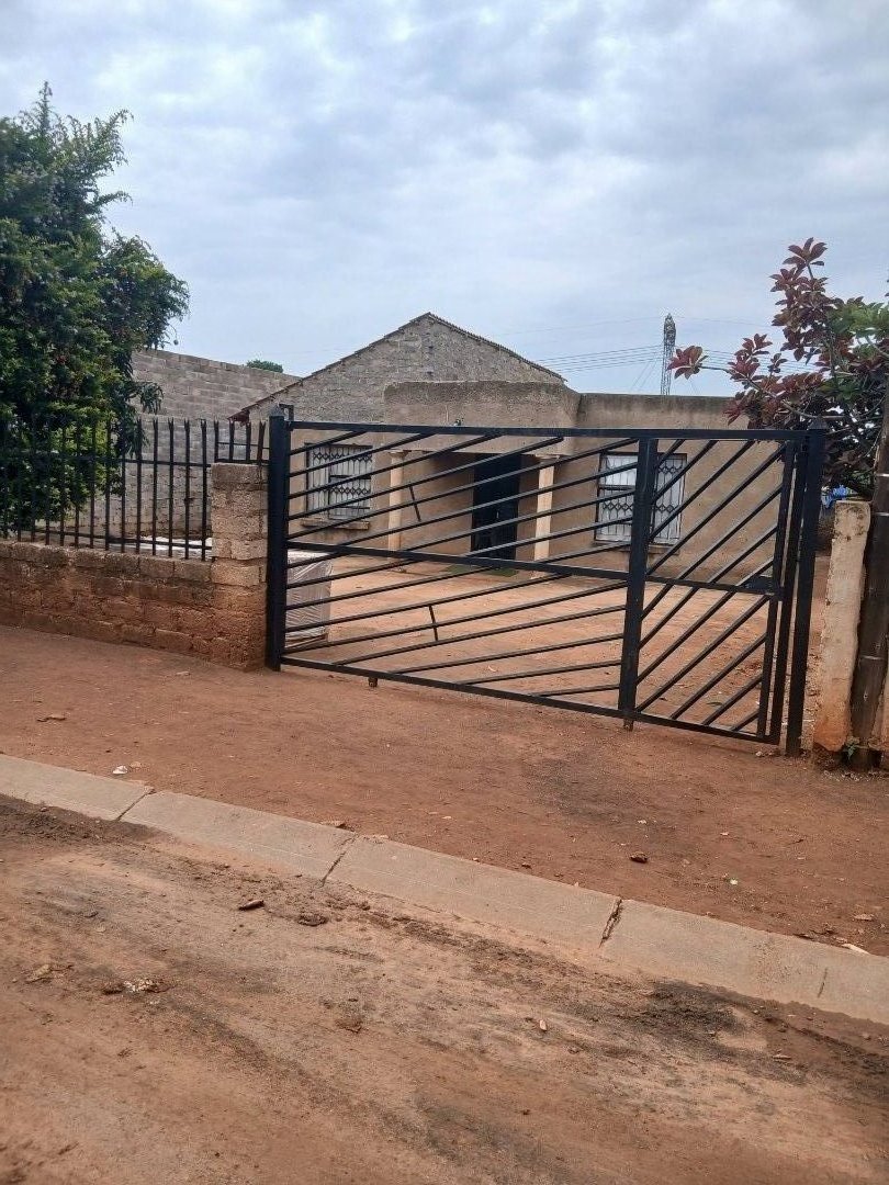 3 Bedroom Property for Sale in Soshanguve South Gauteng