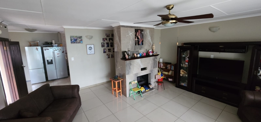 3 Bedroom Property for Sale in Sinoville Gauteng