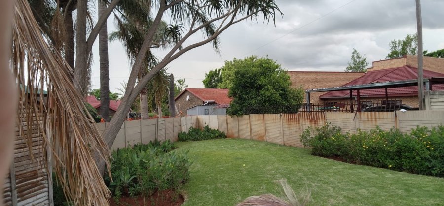 3 Bedroom Property for Sale in Sinoville Gauteng
