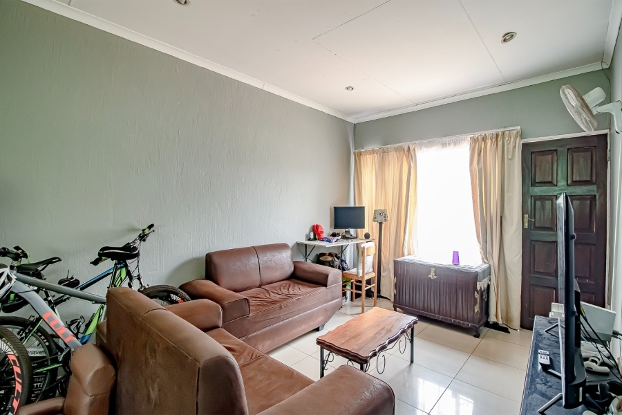 2 Bedroom Property for Sale in Montana Park Gauteng