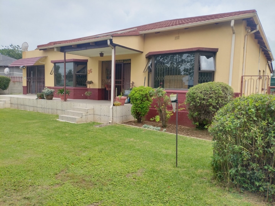 4 Bedroom Property for Sale in Selection Park Gauteng