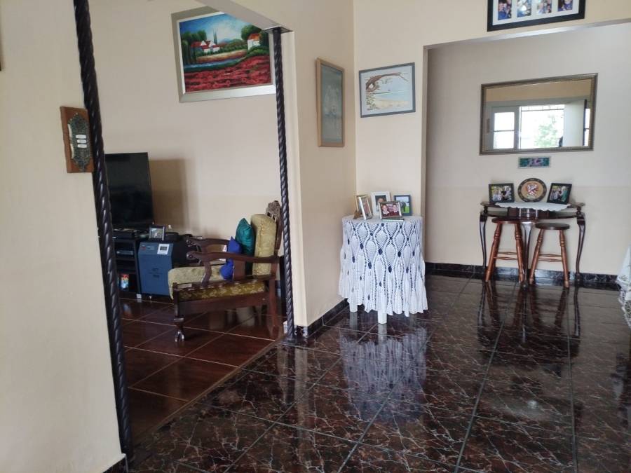 4 Bedroom Property for Sale in Selection Park Gauteng