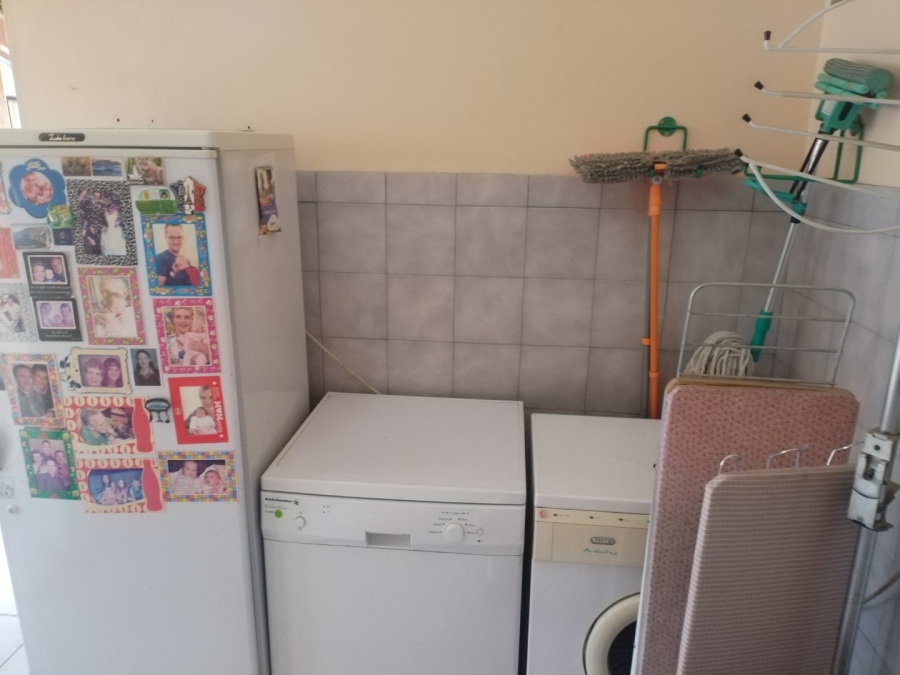 4 Bedroom Property for Sale in Selection Park Gauteng