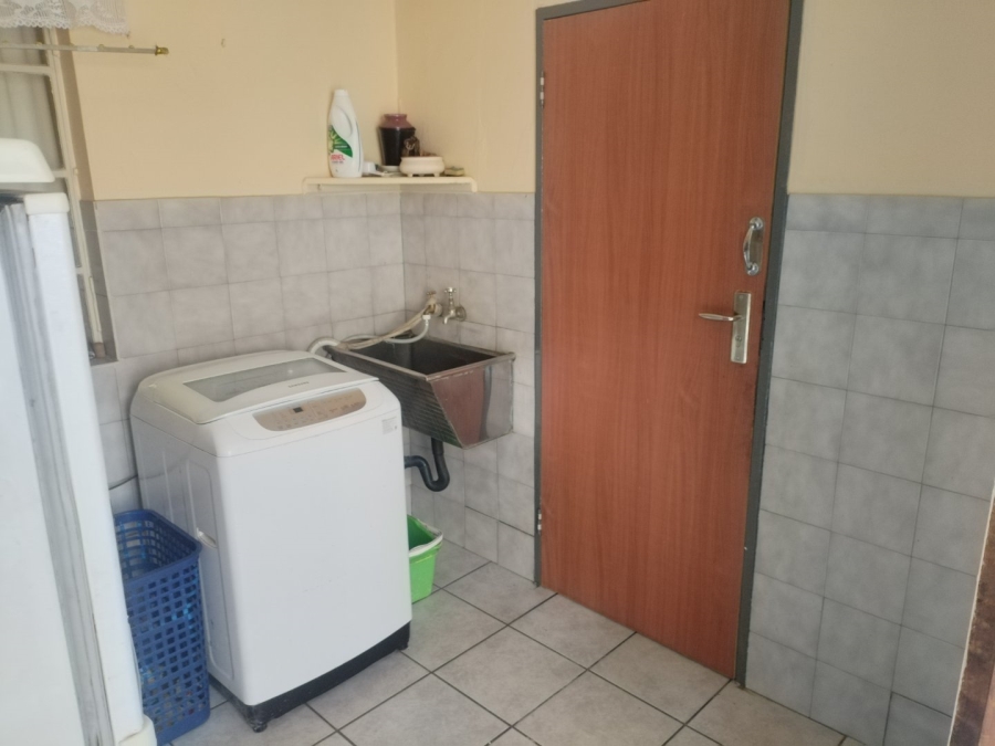 4 Bedroom Property for Sale in Selection Park Gauteng