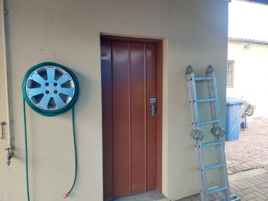 4 Bedroom Property for Sale in Selection Park Gauteng