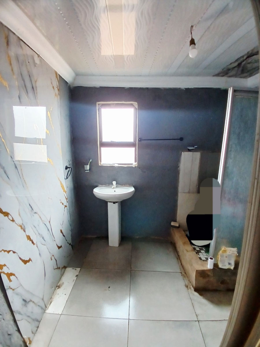  Bedroom Property for Sale in Masetjhaba View Gauteng