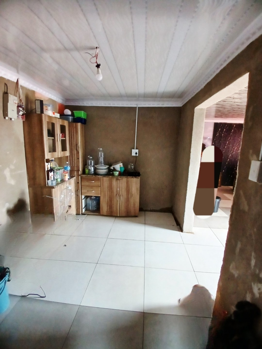  Bedroom Property for Sale in Masetjhaba View Gauteng