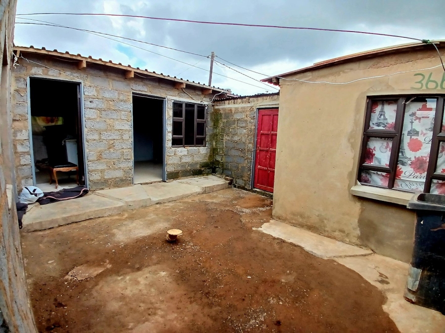  Bedroom Property for Sale in Masetjhaba View Gauteng