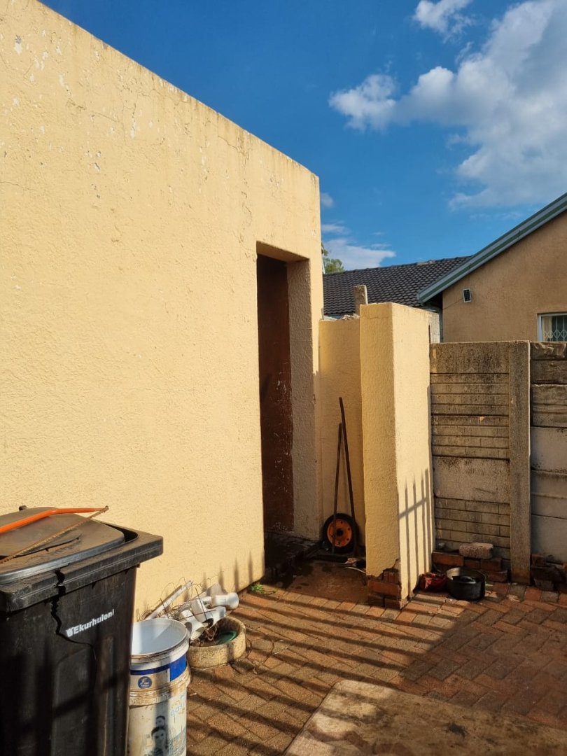3 Bedroom Property for Sale in Rondebult Gauteng