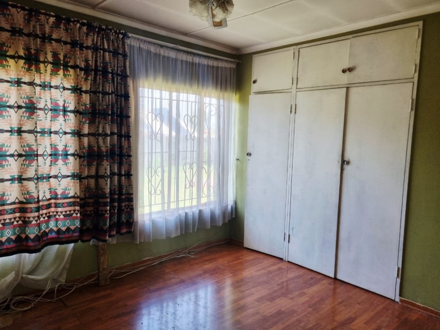 3 Bedroom Property for Sale in Rondebult Gauteng