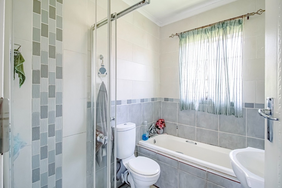 3 Bedroom Property for Sale in Doornpoort Gauteng