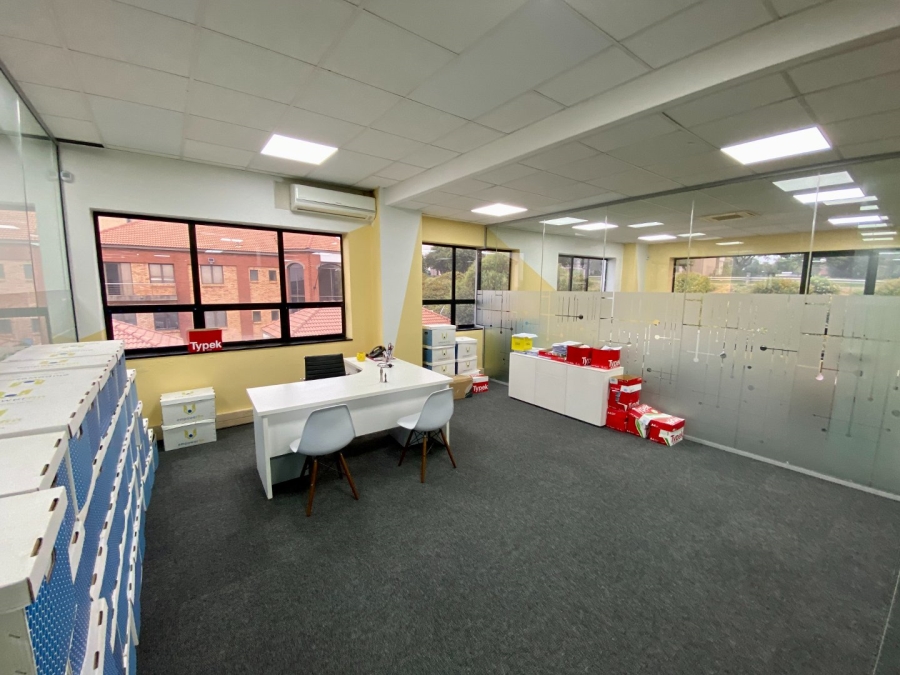 To Let commercial Property for Rent in Midridge Park Gauteng