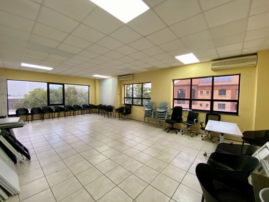 To Let commercial Property for Rent in Midridge Park Gauteng