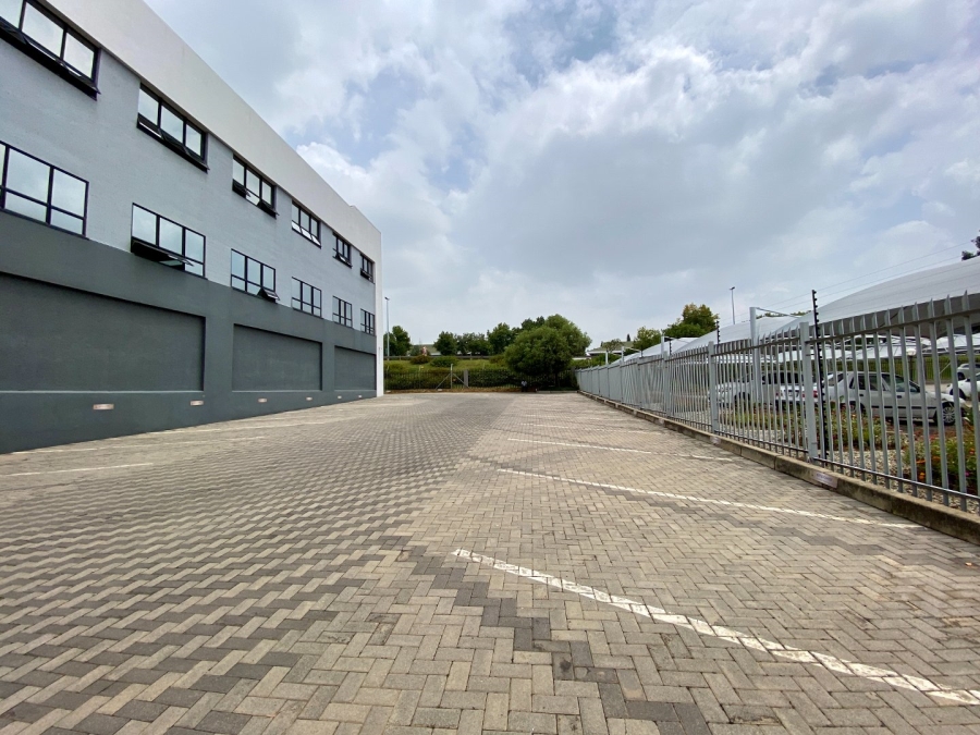 To Let commercial Property for Rent in Midridge Park Gauteng