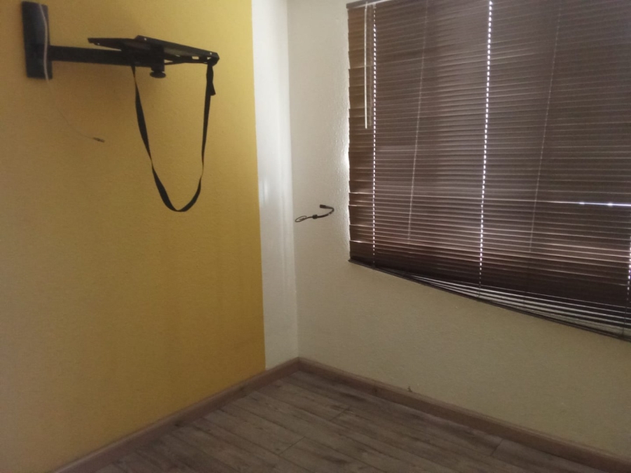 2 Bedroom Property for Sale in Naturena Gauteng