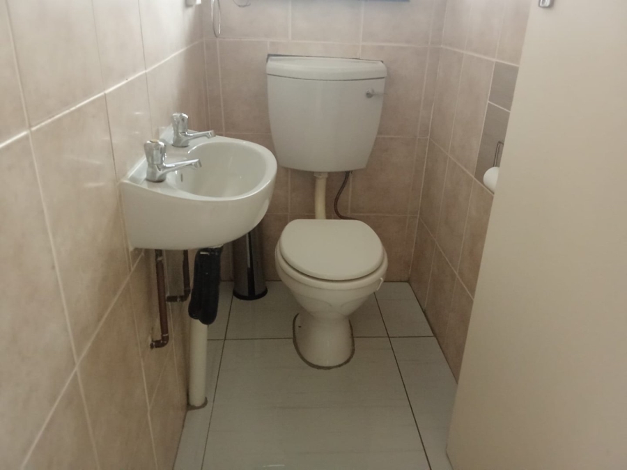 2 Bedroom Property for Sale in Naturena Gauteng
