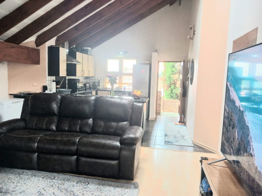 2 Bedroom Property for Sale in Kibler Park Gauteng