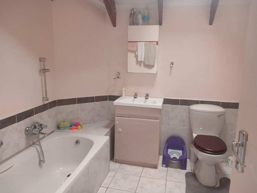 2 Bedroom Property for Sale in Kibler Park Gauteng