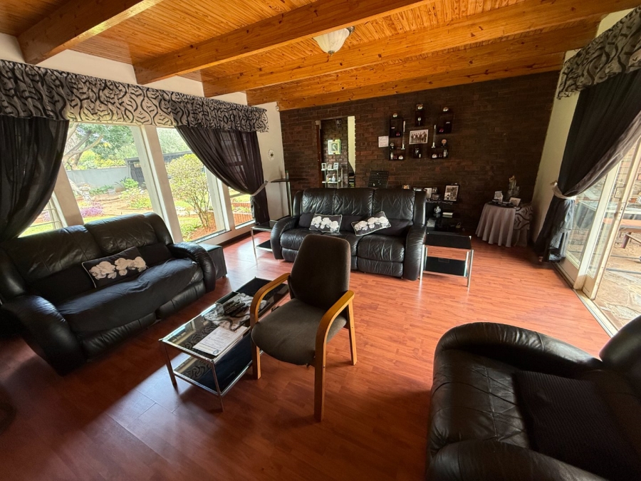 4 Bedroom Property for Sale in Lyttelton Manor Gauteng