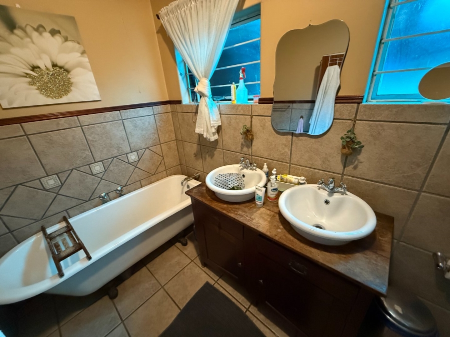 4 Bedroom Property for Sale in Lyttelton Manor Gauteng