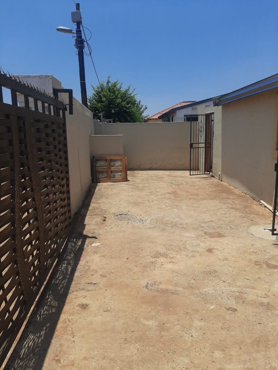 2 Bedroom Property for Sale in Glen Ridge Gauteng